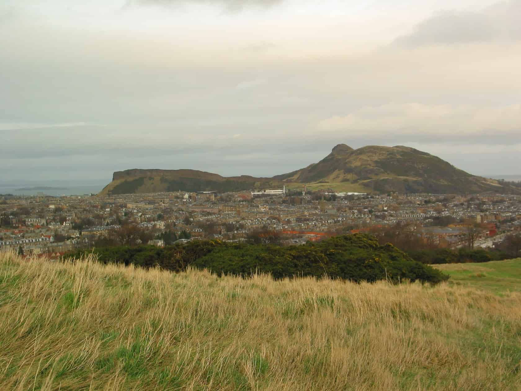 London and Edinburgh skyline comparison